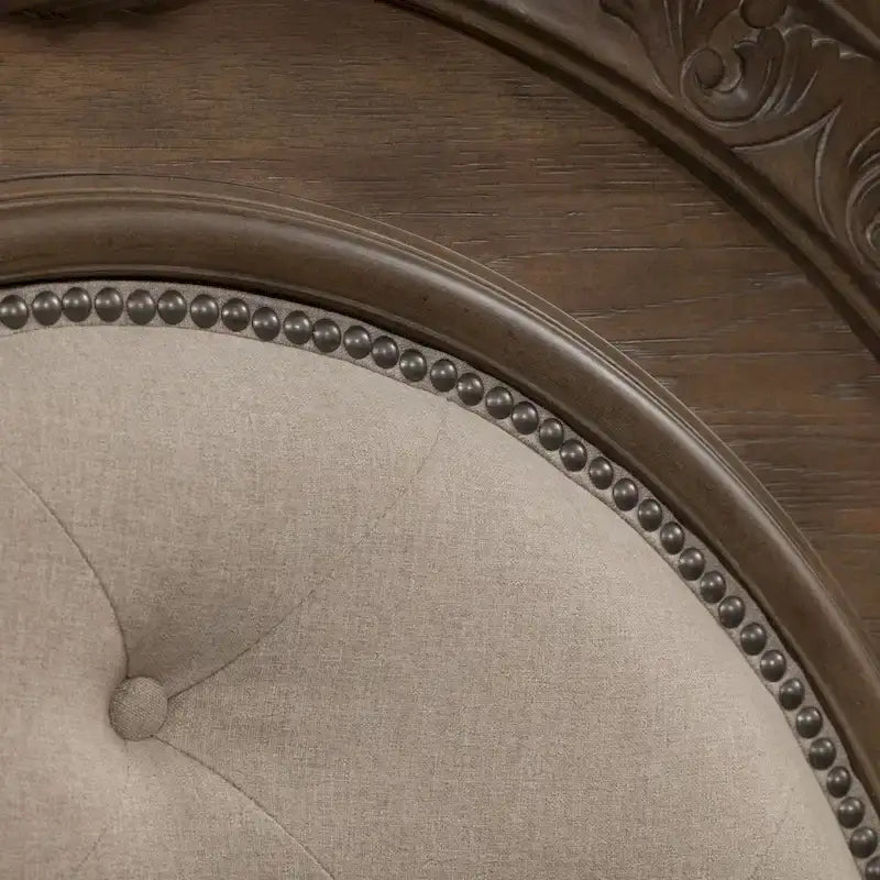 Himmelbett mit Kastanien-Finish
